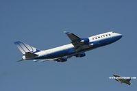 N199UA @ VHHH - United Airlines - by Michel Teiten ( www.mablehome.com )