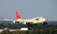 N673US @ KTPA - Northwest 744--Charter flight at TPA