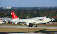 N673US @ KTPA - Northwest 744--Charter flight at TPA