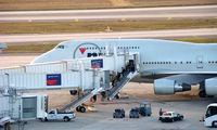 N673US @ KTPA - NW 744  Football charter