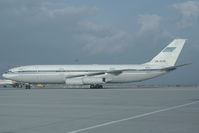 UN-86116 @ VIE - Kazakstan Airlines Iljuschin 86 - by Yakfreak - VAP