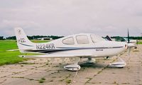 N224KR @ TIX - At rest - by Ken Videan