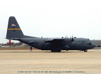 92-1531 @ ADW - taxi to take off - by J.G. Handelman