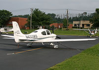 N433WS @ KCDW - Nice, shiny new bird at Wright Field - by Daniel L. Berek