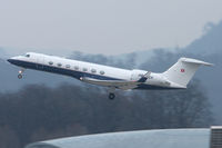 HB-JGX @ LOWS - SZG - by Peter Pabel