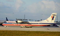 N4AE @ KMIA - American Eagle