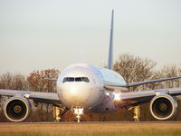 9V-SVM @ EGCC - Singapore Airlines - by chris hall