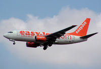 G-EZJW @ VIE - EasyJet Boeing 737-73V