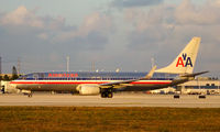 N955AN @ KMIA - American