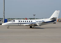 N9700T @ KDSM - KDSM - by Nick Dean