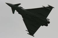ZJ910 @ EGLF - Taken at Farnborough Airshow on the Wednesday trade day, 16th July 2009 - by Steve Staunton
