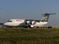 HB-IYV @ EHAM - .. - by nlspot