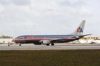 N940AN @ KMIA - Boeing 737-800 - by Mark Pasqualino