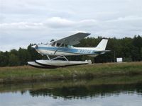 N736PW @ LHD - Taking off Lake Hood - by Martin Prince, Jr