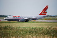 OE-LNO @ LOWW - Lauda Air   (Austrian Airlines Group)