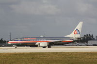 N965AN @ KMIA - Boeing 737-800 - by Mark Pasqualino