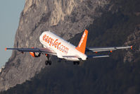 G-EZIS @ LOWI - Airbus A319-111
