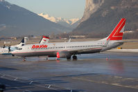 OE-LNR @ LOWI - Boeing 737-8Z9
