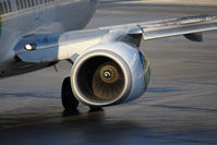 PH-XRC @ LOWI - Boeing 737-7K2