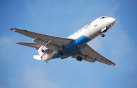 OE-LFP @ LOWW - Austrian arrows Fokker 70 Wels