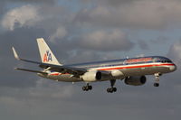 N656AA @ KMIA - Boeing 757-200 - by Mark Pasqualino