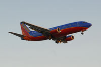 N689SW @ KLAX - Landing 24R at LAX - by Todd Royer
