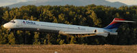 N916DN @ KPDX - Landing 28R at PDX - by Todd Royer