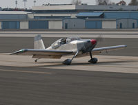 N696WG @ SMO - N696WG taxiing - by Torsten Hoff
