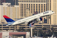 N662DN @ LAS - Delta Airlines N662DN (FLT DAL1112) climbing out from RWY 1R enroute to Salt Lake City Int'l (KSLC).