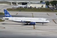 N585JB @ KFLL - Airbus A320