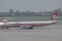 OD-AFD @ VIE - MEA Boeing 707