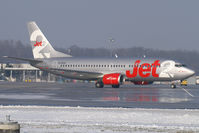 G-CELE @ SZG - Jet2 Boeing 737-300 - by Thomas Ramgraber-VAP