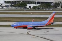 N796SW @ KFLL - Boeng 737-700 - by Mark Pasqualino