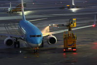 D-ATUE @ SZG - Boeing 737-8K5/W