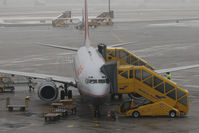 OE-LNQ @ SZG - Boeing 737-8Z9