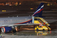 VP-BWH @ SZG - Airbus A320-214