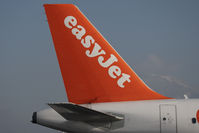 G-EZEK @ SZG - Airbus A319-111 - by Juergen Postl