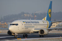 UR-GAQ @ SZG - Boeing 737-33R - by Juergen Postl