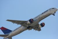 N668DN @ KMIA - Taking off from Rwy 27 - by Dimitar Popovski