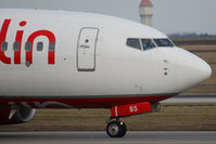 D-ABBS @ VIE - Boeing 737-76N/W - by Juergen Postl