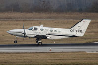 OE-FFE @ VIE - Cessna 421C - by Juergen Postl
