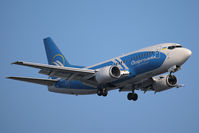 UR-DNH @ VIE - Boeing 737-5Y0