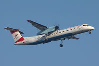 OE-LGJ @ VIE - Bombardier Inc. DHC-8-402 - by Juergen Postl