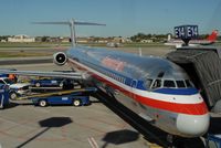 N562AA @ KMSP - Gate E14 MSP - by Todd Royer