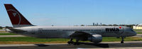 N521US @ KMSP - Taxi to gate - by Todd Royer