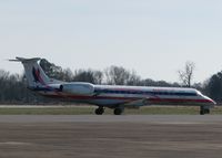 N696AE @ MLU - Taxiing at the Monroe, Louisiana airport.