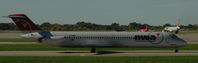 N768NC @ KMSP - Taxi to gate - by Todd Royer