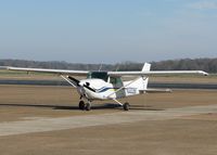 N3209E @ MLU - Parked at the Monroe,Louisiana airport.