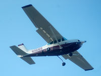 N9616B @ S50 - returned to shoot a landing - by Wolf Kotenberg