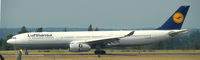 D-AIKN @ KSEA - Landing Runway 16C at SEA - by Todd Royer